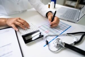 Who Pays My Medical Bills During A Tampa Injury Case?